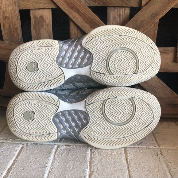 K-Swiss hyper court express grey and white women's sneakers 11 shoes - Picture 10 of 10